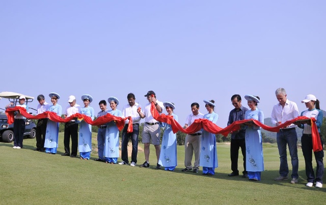 Lễ khai trương câu lạc bộ golf Laguna Lăng Cô